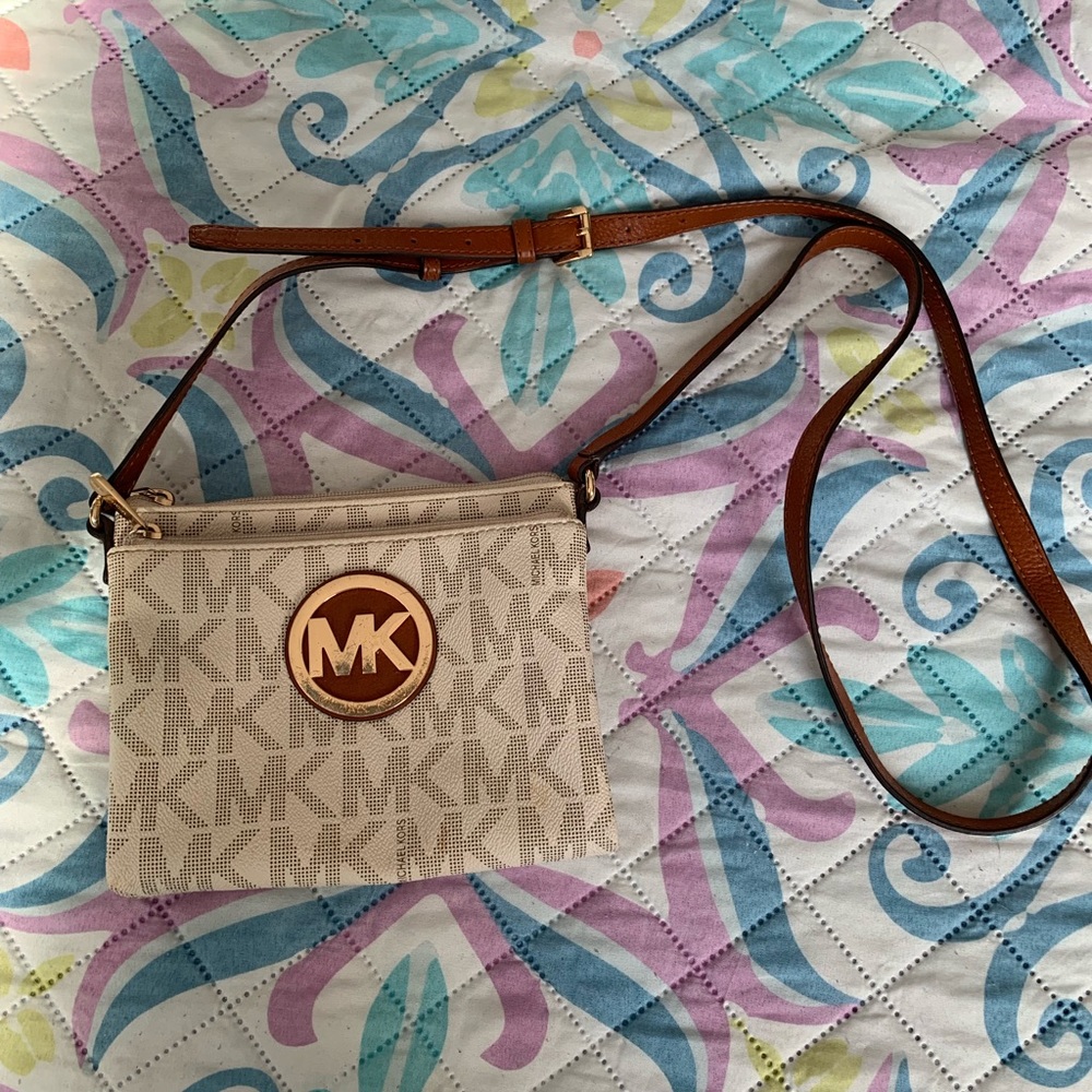 Authentic MK CROSS BODY
